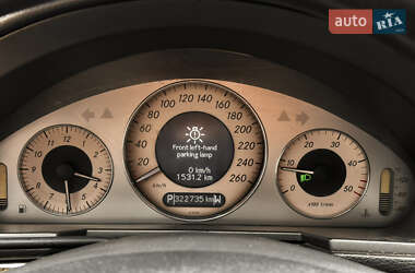Седан Mercedes-Benz E-Class 2002 в 