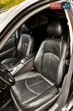 Седан Mercedes-Benz E-Class 2002 в 