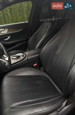 Седан Mercedes-Benz E-Class 2017 в 