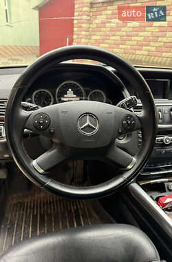 Седан Mercedes-Benz E-Class 2012 в 
