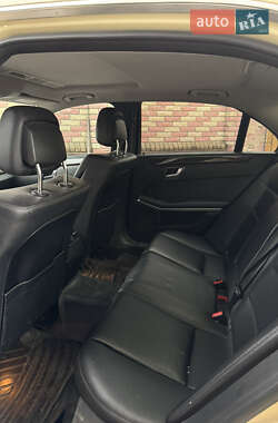 Седан Mercedes-Benz E-Class 2012 в 