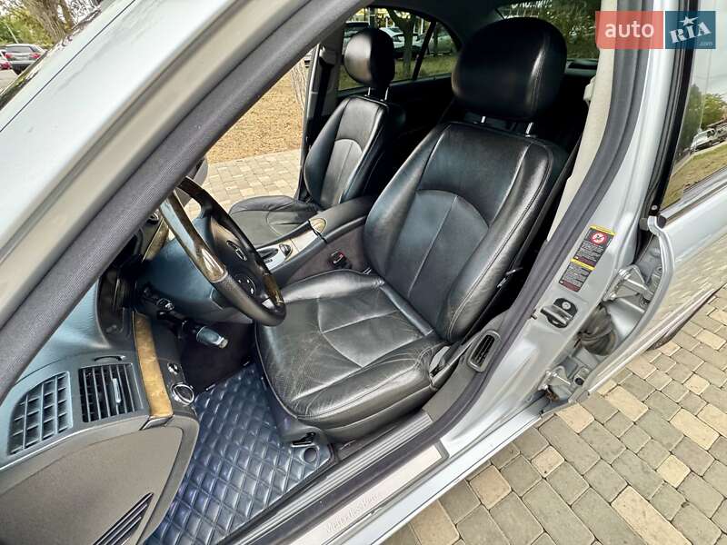 Седан Mercedes-Benz E-Class 2006 в Одессе