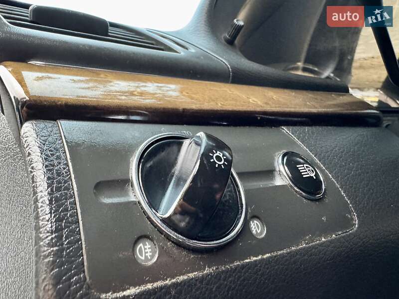 Седан Mercedes-Benz E-Class 2006 в Одессе