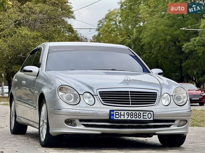 Седан Mercedes-Benz E-Class 2006 в Одессе