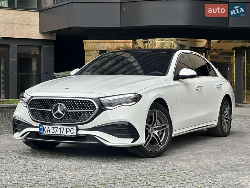 Седан Mercedes-Benz E-Class 2024 в Киеве