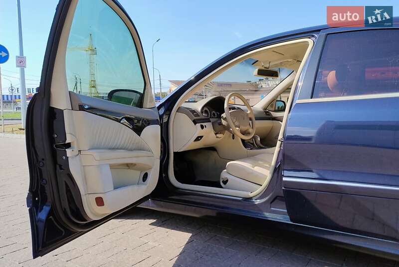 Седан Mercedes-Benz E-Class 2002 в Калуше