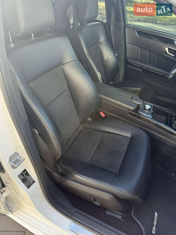 Универсал Mercedes-Benz E-Class 2012 в Запорожье