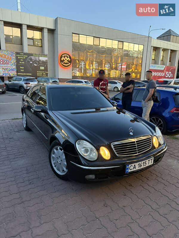 Седан Mercedes-Benz E-Class 2003 в Черкассах