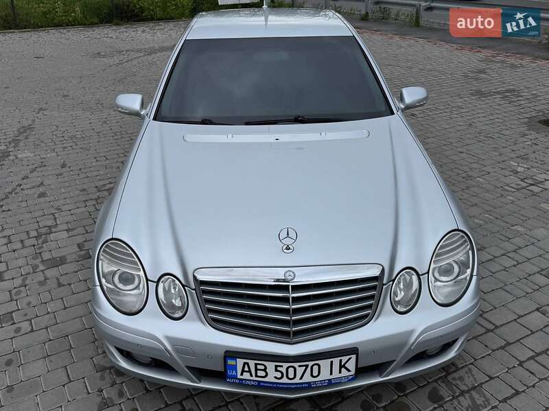 Седан Mercedes-Benz E-Class 2007 в Виннице