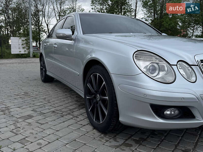 Седан Mercedes-Benz E-Class 2007 в Виннице