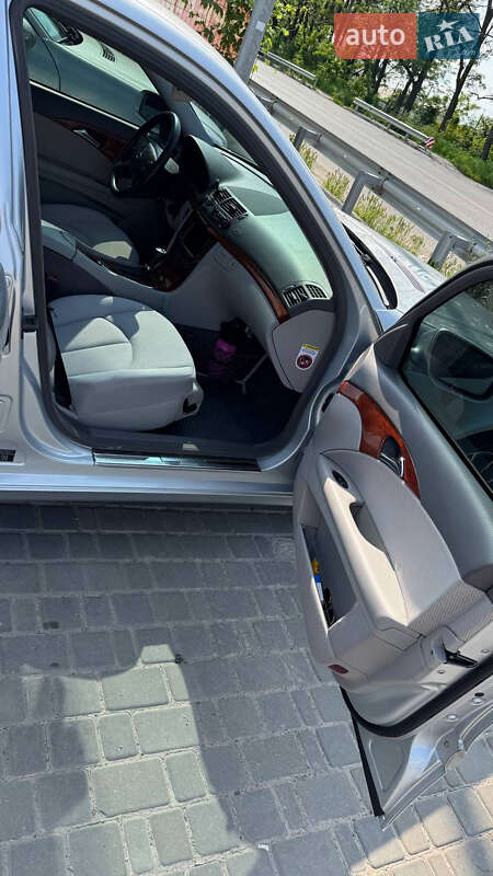 Седан Mercedes-Benz E-Class 2007 в Виннице