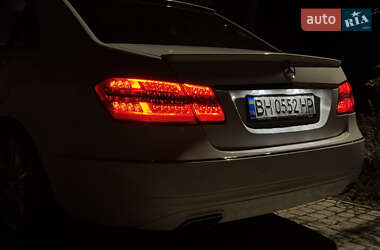 Седан Mercedes-Benz E-Class 2012 в 