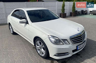 Седан Mercedes-Benz E-Class 2012 в 