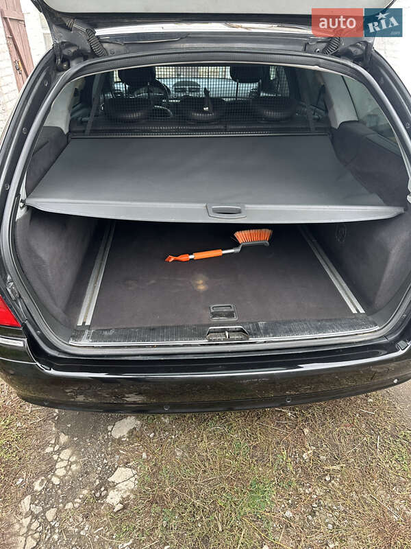 Универсал Mercedes-Benz E-Class 2004 в Компанеевке