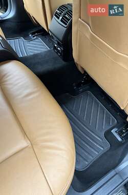 Седан Mercedes-Benz E-Class 2012 в  фото 18 Седан Mercedes-Benz E-Class 2012 в