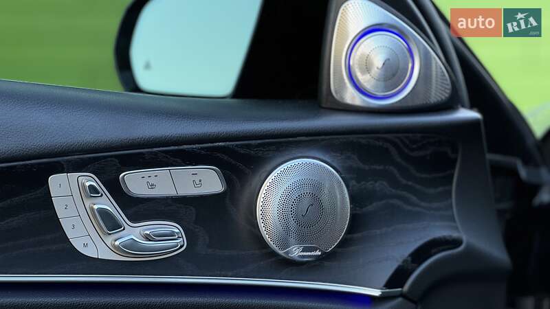 Седан Mercedes-Benz E-Class 2017 в Киеве