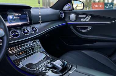 Седан Mercedes-Benz E-Class 2017 в 