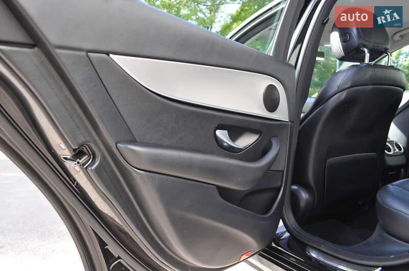 Седан Mercedes-Benz E-Class 2018 в Києві