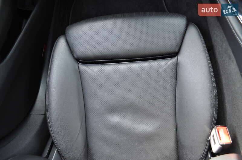 Седан Mercedes-Benz E-Class 2018 в Києві