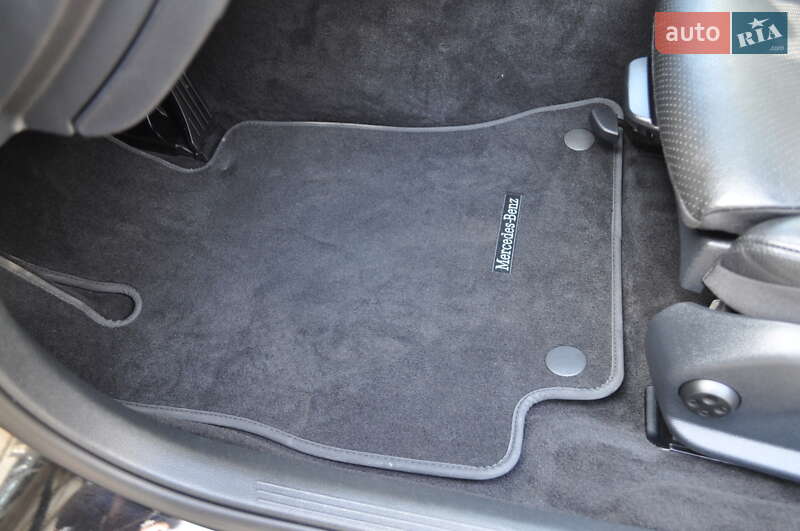 Седан Mercedes-Benz E-Class 2018 в Києві