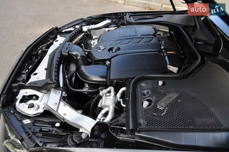 Седан Mercedes-Benz E-Class 2018 в Києві