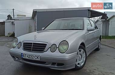 Седан Mercedes-Benz E-Class 1999 в Долині