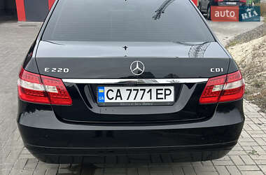 Седан Mercedes-Benz E-Class 2009 в 
