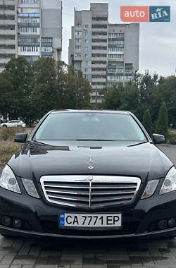 Седан Mercedes-Benz E-Class 2009 в 