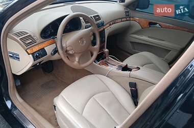 Седан Mercedes-Benz E-Class 2008 в 