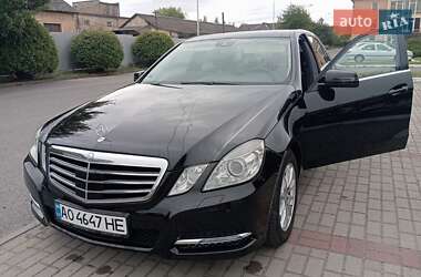 Седан Mercedes-Benz E-Class 2013 в Ужгороде