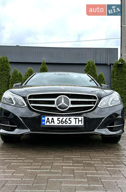 Седан Mercedes-Benz E-Class 2015 в 