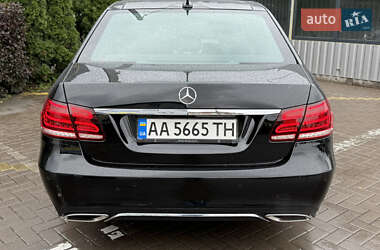 Седан Mercedes-Benz E-Class 2015 в 