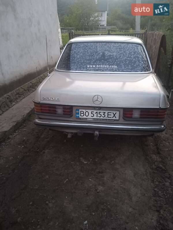 Седан Mercedes-Benz E-Class 1982 в Чорткові фото 3 Седан Mercedes-Benz E-Class 1982 в Чорткові