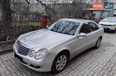 Седан Mercedes-Benz E-Class 2007 в 