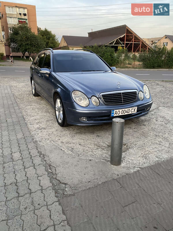 Mercedes-Benz E-Class 2003 Mercedes-Benz E-Class 2003