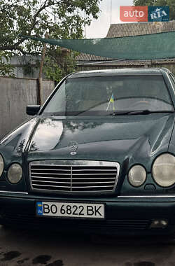 Седан Mercedes-Benz E-Class 1996 в Борисполі