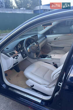 Седан Mercedes-Benz E-Class 2013 в 