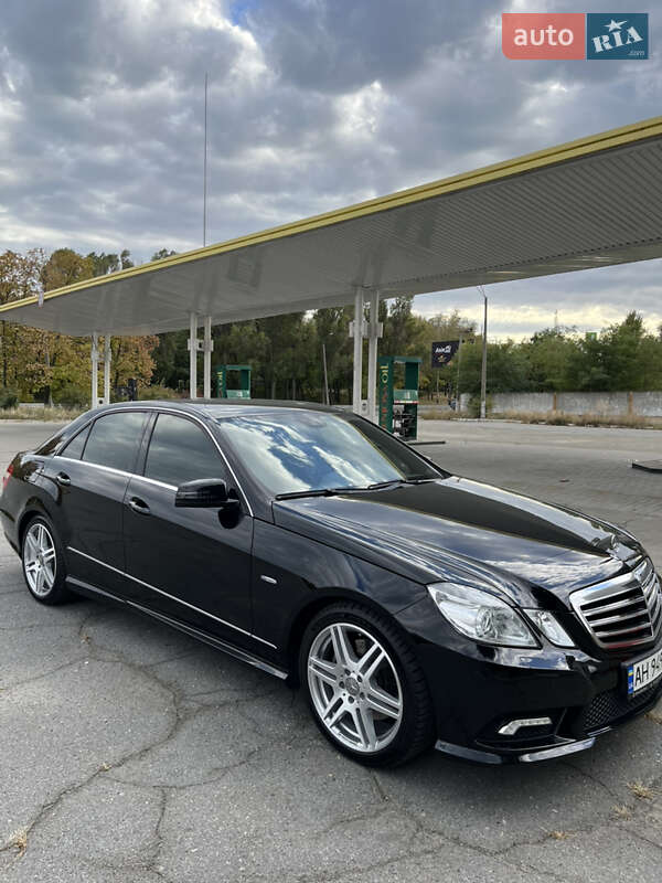 Седан Mercedes-Benz E-Class 2011 в Днепре фото 3 Седан Mercedes-Benz E-Class 2011 в Днепре