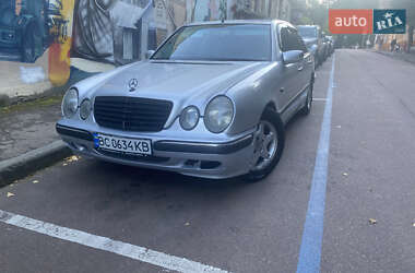 Седан Mercedes-Benz E-Class 1996 в Дрогобыче