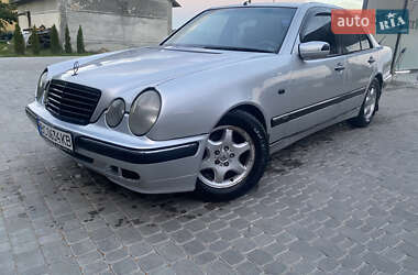 Седан Mercedes-Benz E-Class 1996 в 