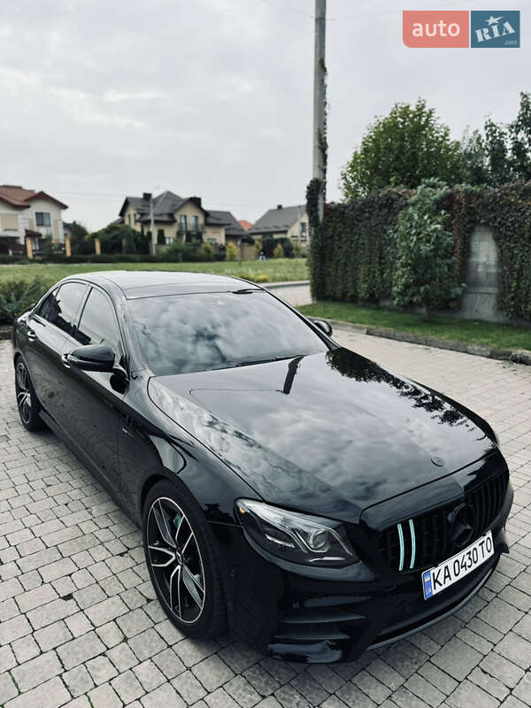 Седан Mercedes-Benz E-Class 2016 в Рівному