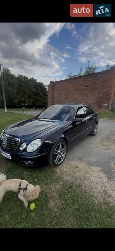 Седан Mercedes-Benz E-Class 2004 в Хмельницком