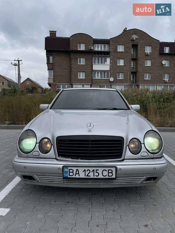 Седан Mercedes-Benz E-Class 1998 в Києві фото 2 Седан Mercedes-Benz E-Class 1998 в Києві