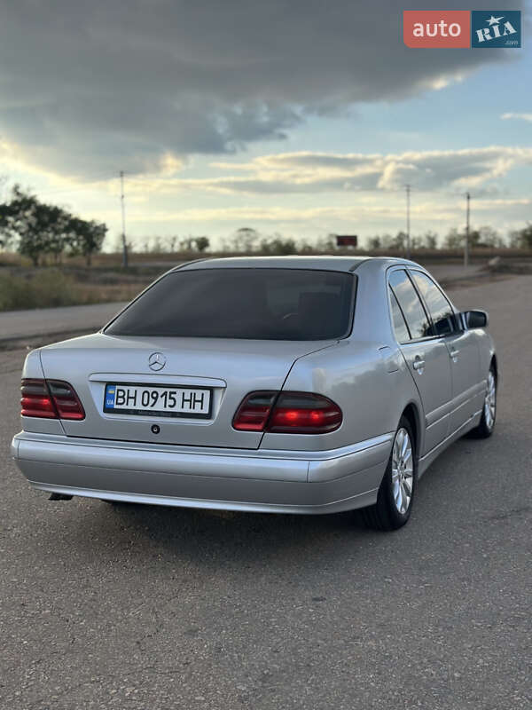 Седан Mercedes-Benz E-Class 2000 в Одесі фото 10 Седан Mercedes-Benz E-Class 2000 в Одесі