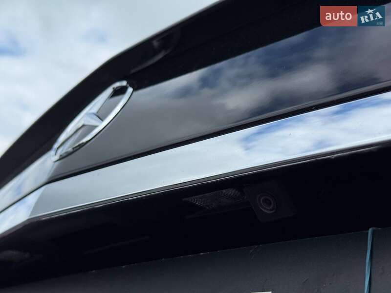 Седан Mercedes-Benz E-Class 2012 в Рівному