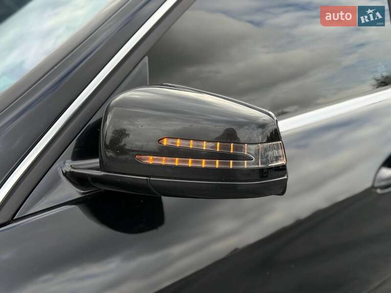 Седан Mercedes-Benz E-Class 2012 в Рівному