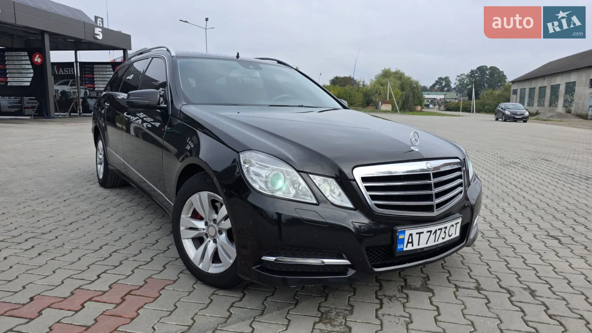 2011 Mercedes-Benz E-klasse - мініатюра 8