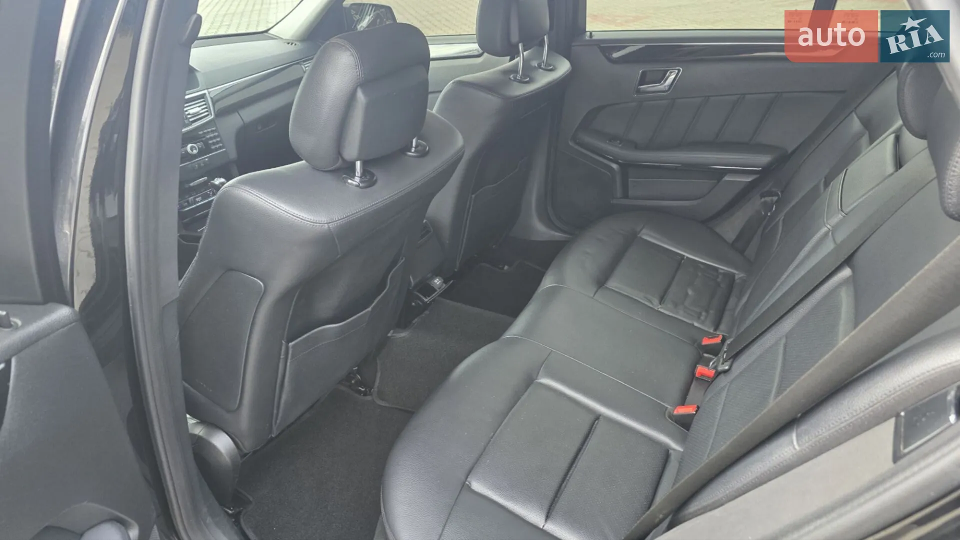 2011 Mercedes-Benz E-klasse - мініатюра 10