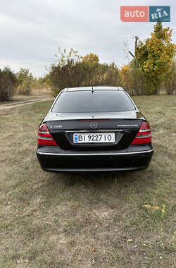 Седан Mercedes-Benz E-Class 2004 в 