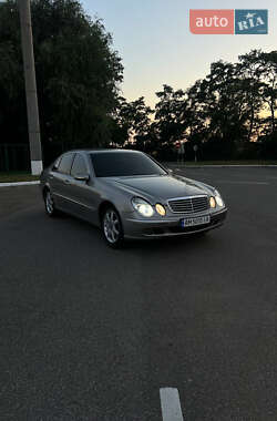 Седан Mercedes-Benz E-Class 2003 в Чернігові